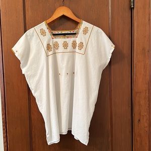 Popover cotton, authentic Mexican top, never worn.